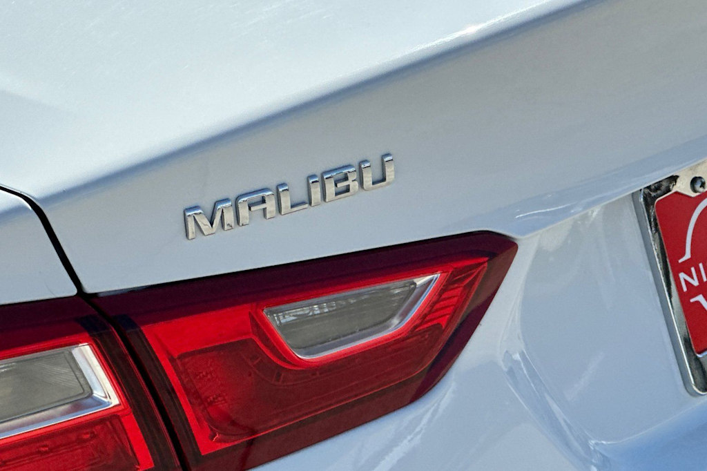 Thumbnail: 2024 Chevrolet Malibu - 35