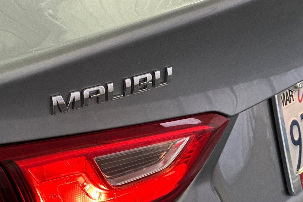 Thumbnail: 2024 Chevrolet Malibu - 7