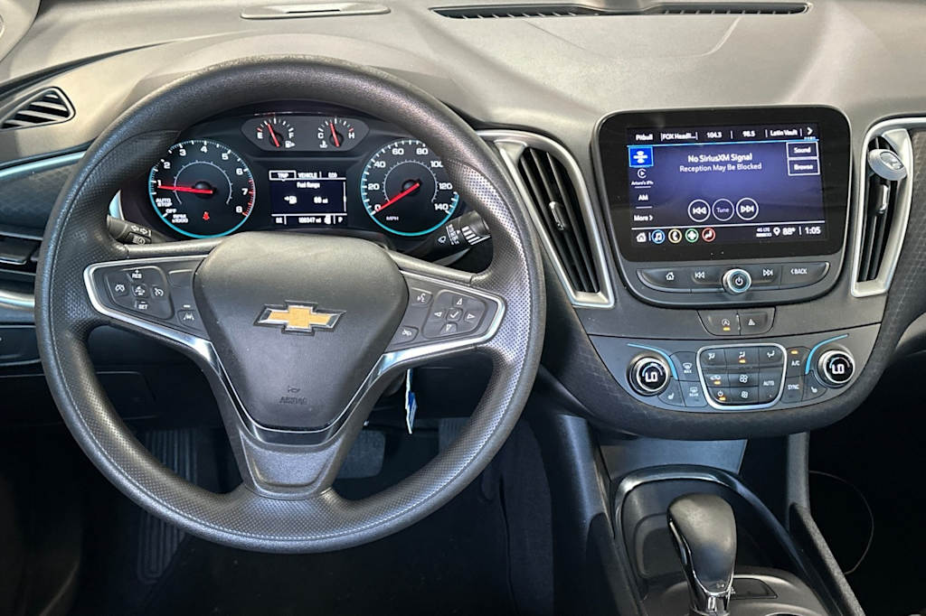 Thumbnail: 2023 Chevrolet Malibu - 12