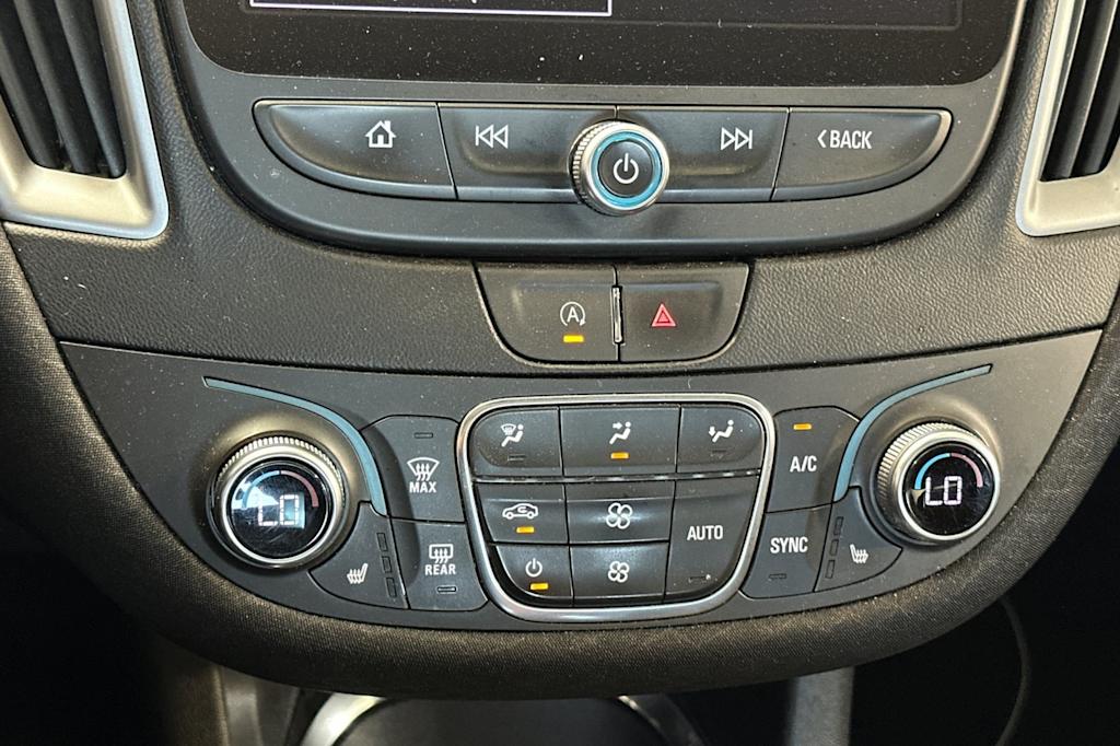 Thumbnail: 2023 Chevrolet Malibu - 26