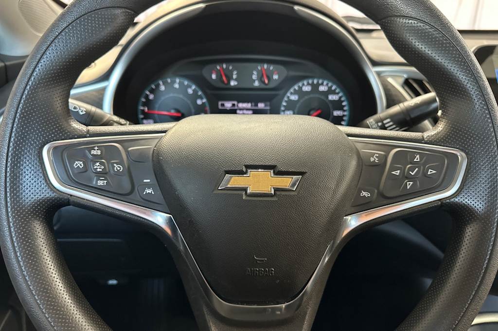 Thumbnail: 2023 Chevrolet Malibu - 27