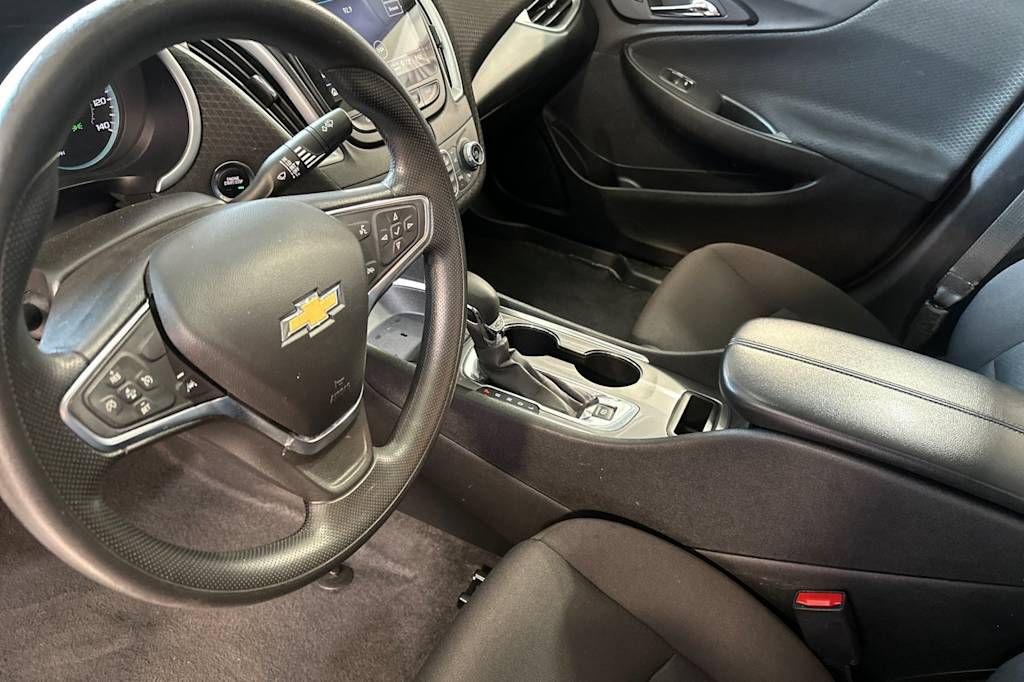 Thumbnail: 2024 Chevrolet Malibu - 9
