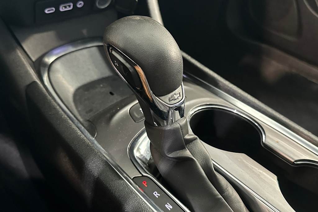 Thumbnail: 2024 Chevrolet Malibu - 15