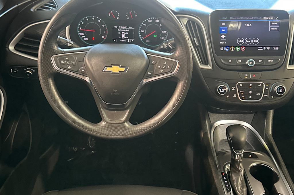 Thumbnail: 2024 Chevrolet Malibu - 13