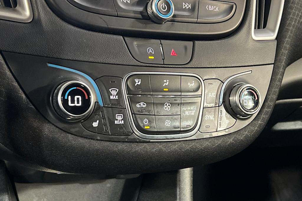 Thumbnail: 2025 Chevrolet Malibu - 25