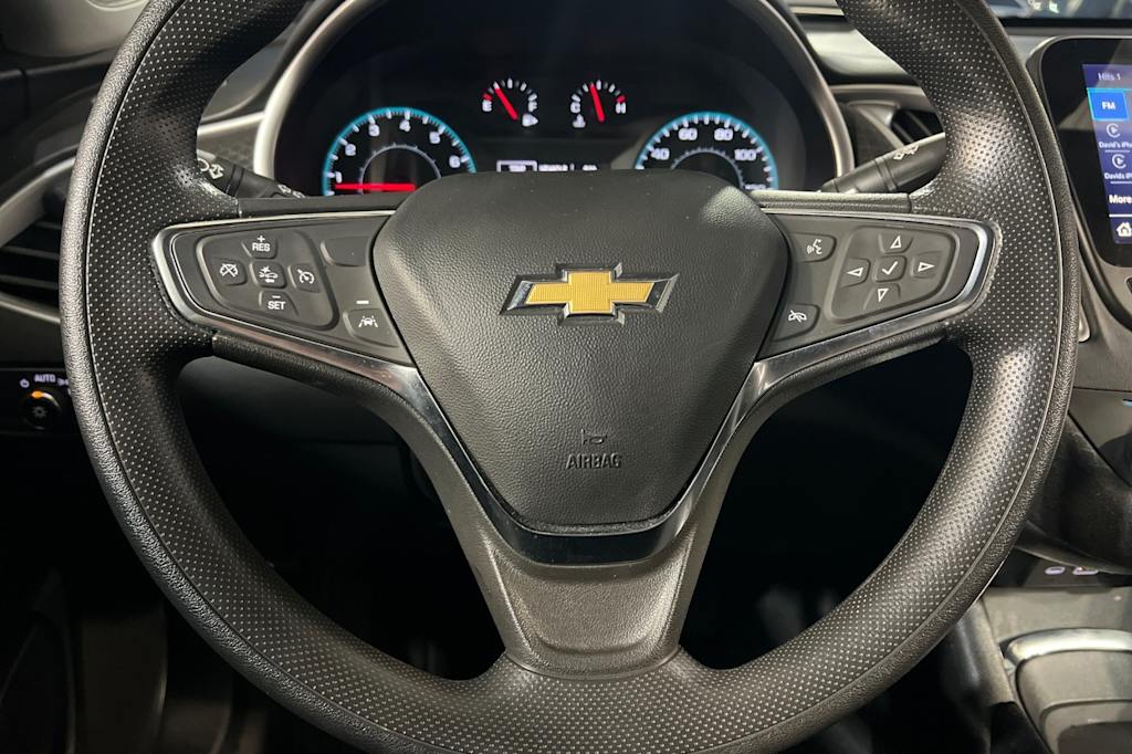 Thumbnail: 2025 Chevrolet Malibu - 27