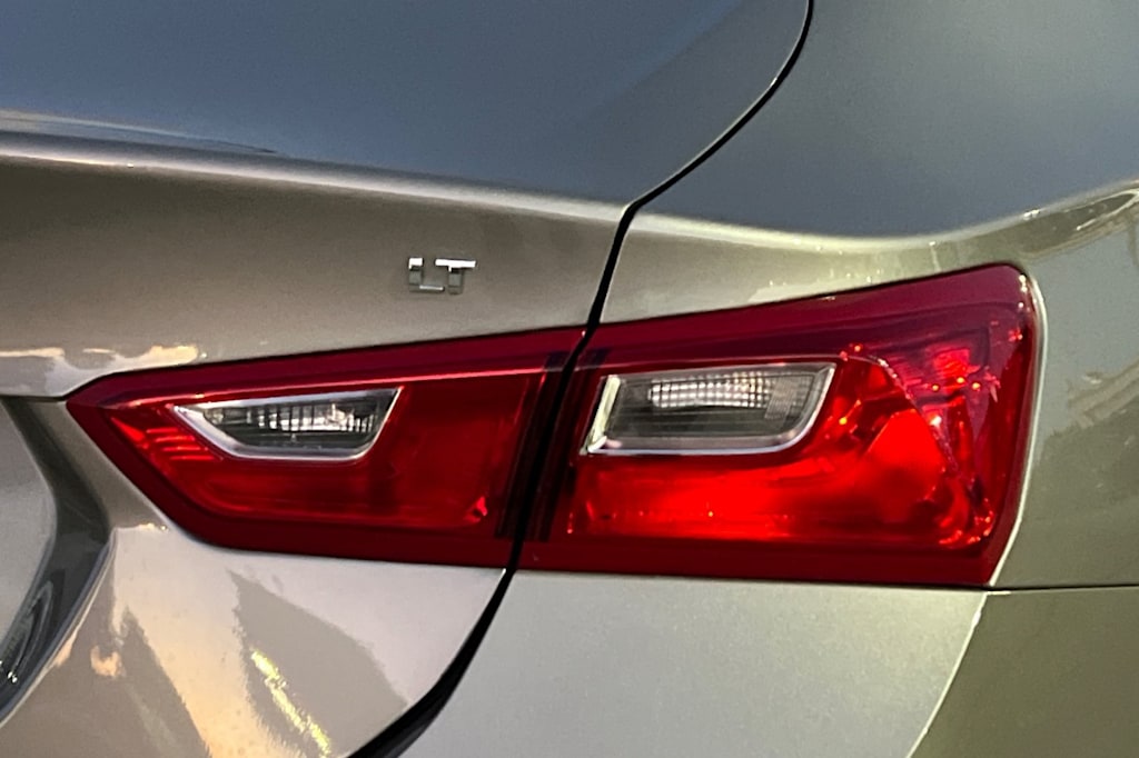 Thumbnail: 2025 Chevrolet Malibu - 23