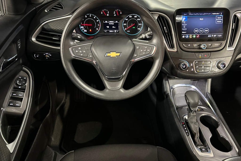 Thumbnail: 2025 Chevrolet Malibu - 12