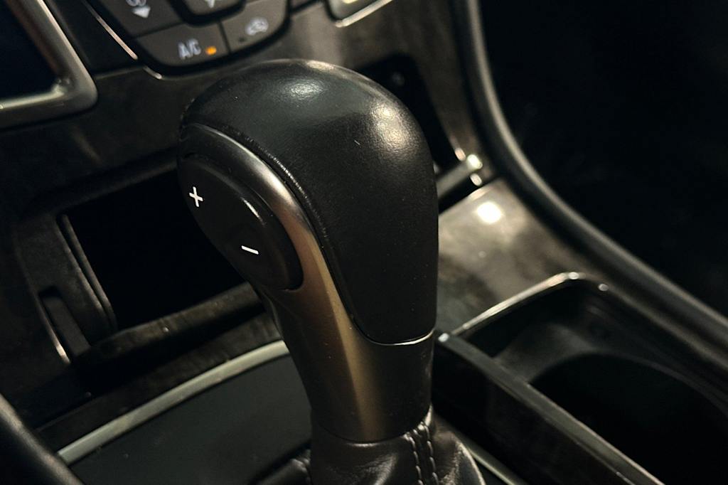Thumbnail: 2015 Buick LaCrosse - 27