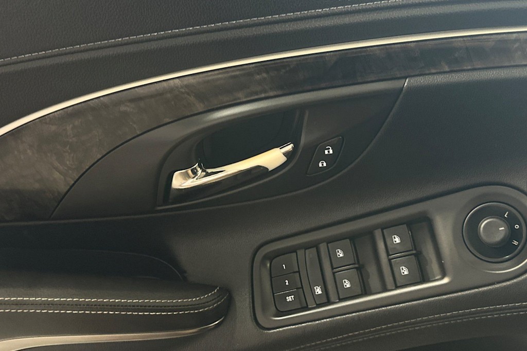 Thumbnail: 2015 Buick LaCrosse - 20
