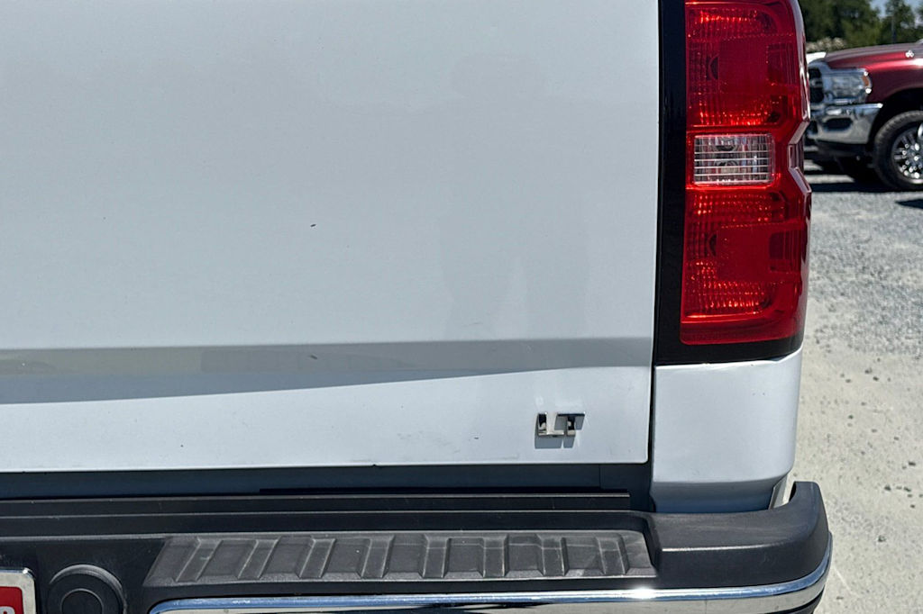 Thumbnail: 2018 Chevrolet Silverado 2500 - 21