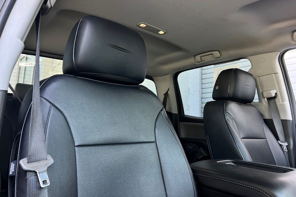 Thumbnail: 2019 Chevrolet Silverado 3500 - 10