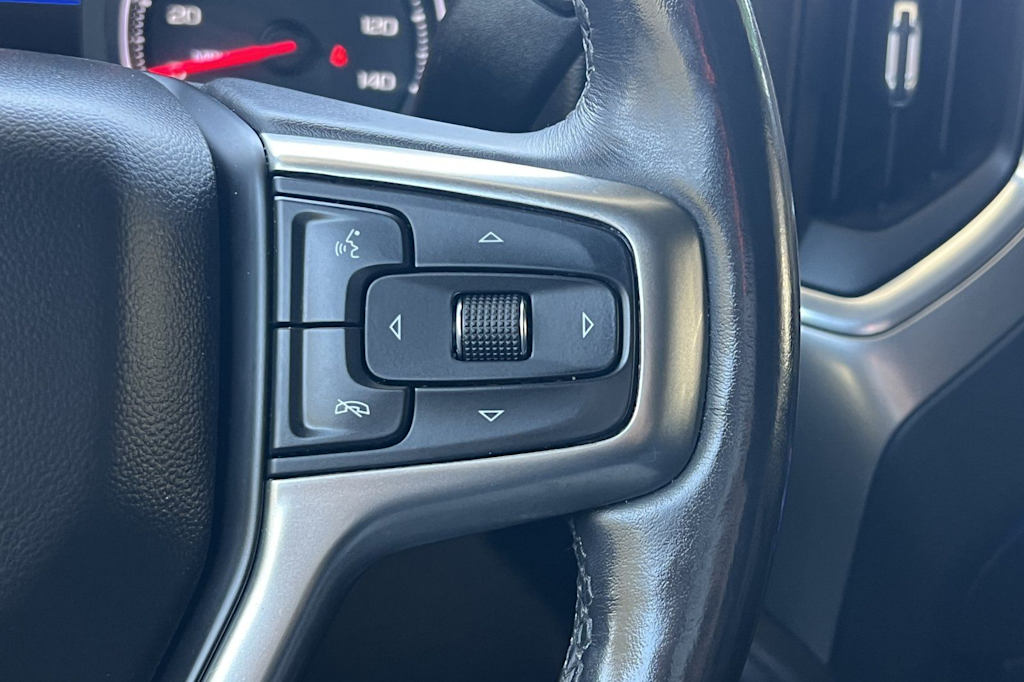Thumbnail: 2020 Chevrolet Silverado 2500 - 30