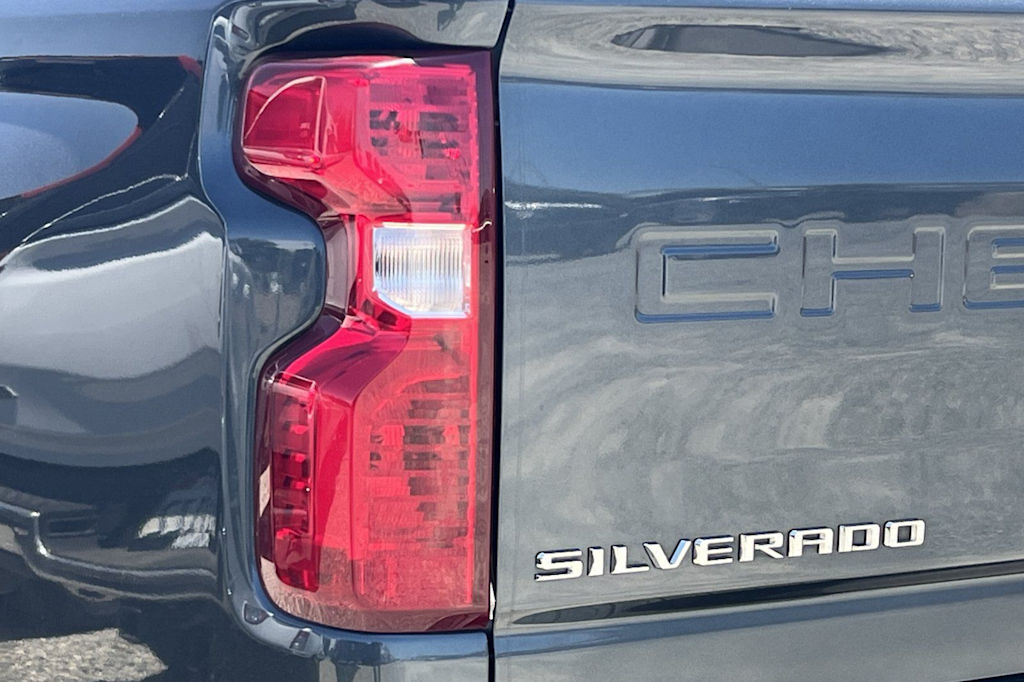 Thumbnail: 2020 Chevrolet Silverado 2500 - 35