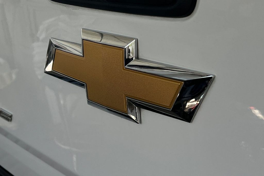 Thumbnail: 2018 Chevrolet Colorado - 17