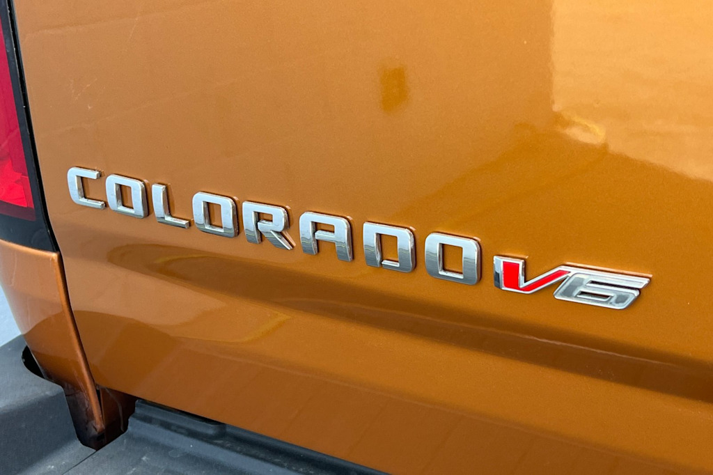 Thumbnail: 2017 Chevrolet Colorado - 7