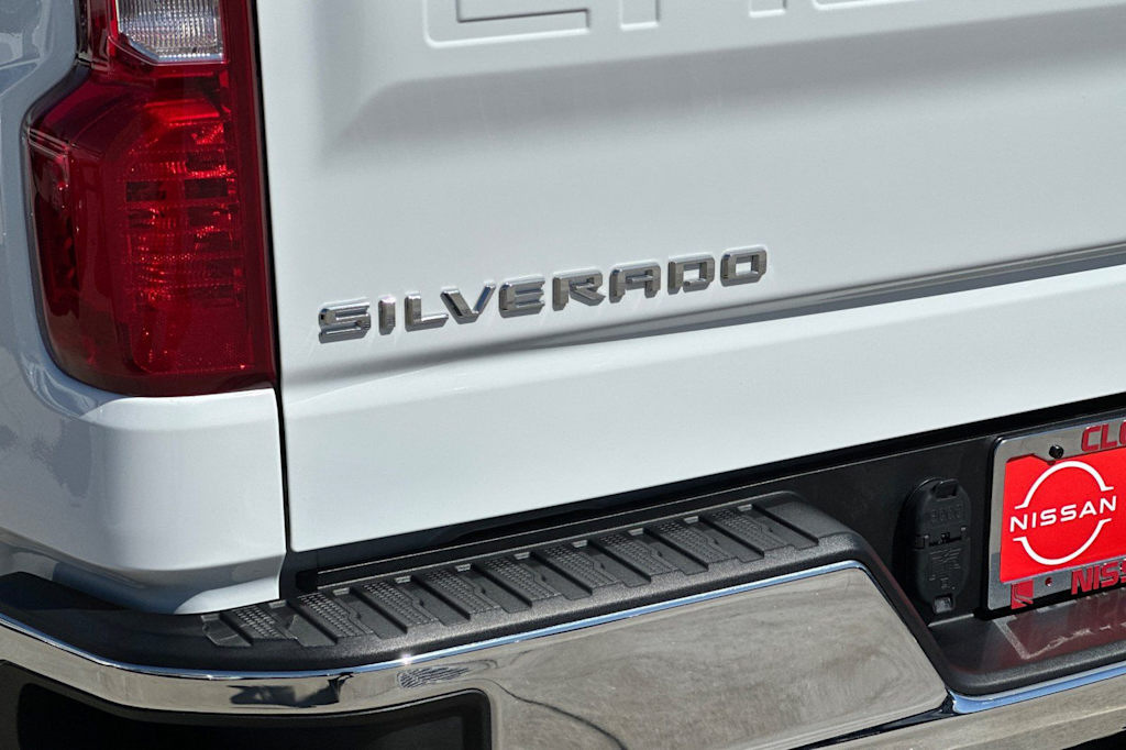 Thumbnail: 2024 Chevrolet Silverado 1500 - 35