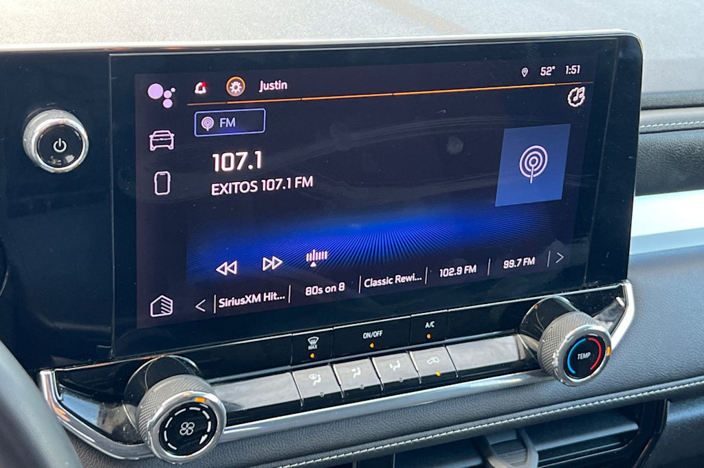 Thumbnail: 2023 Chevrolet Colorado - 14