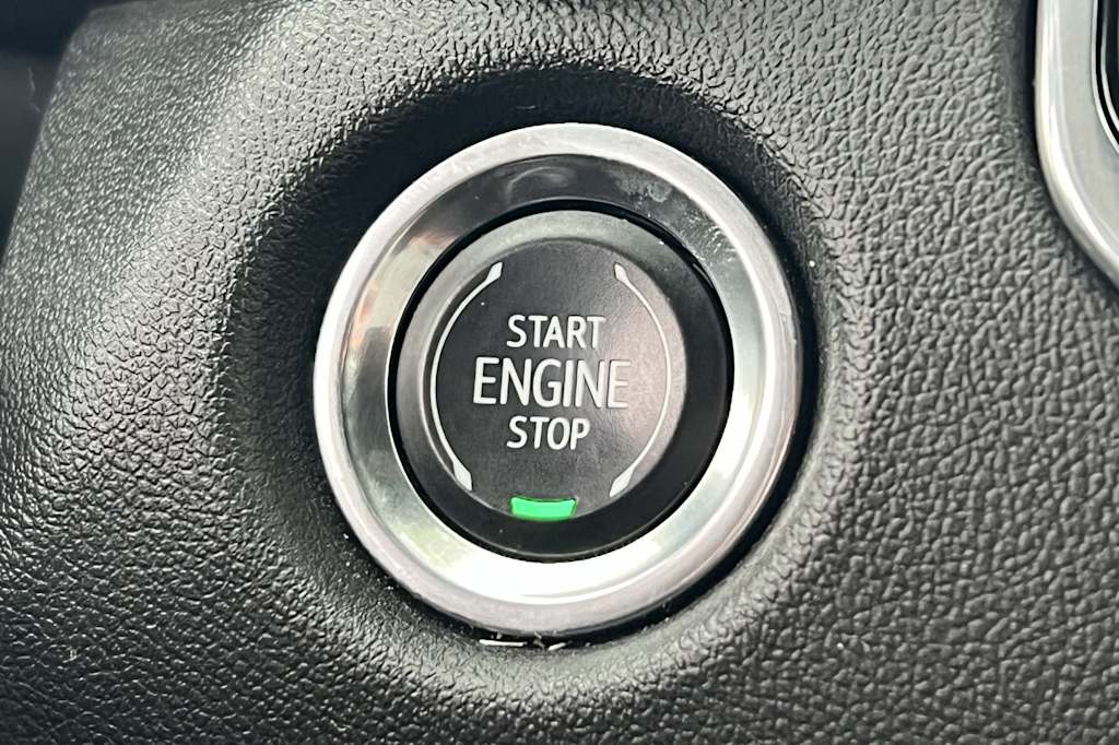 Thumbnail: 2023 Chevrolet Colorado - 28