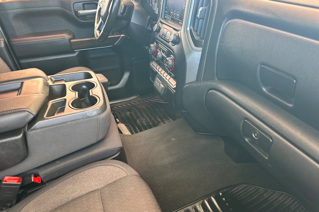 Thumbnail: 2019 Chevrolet Silverado 1500 - 12