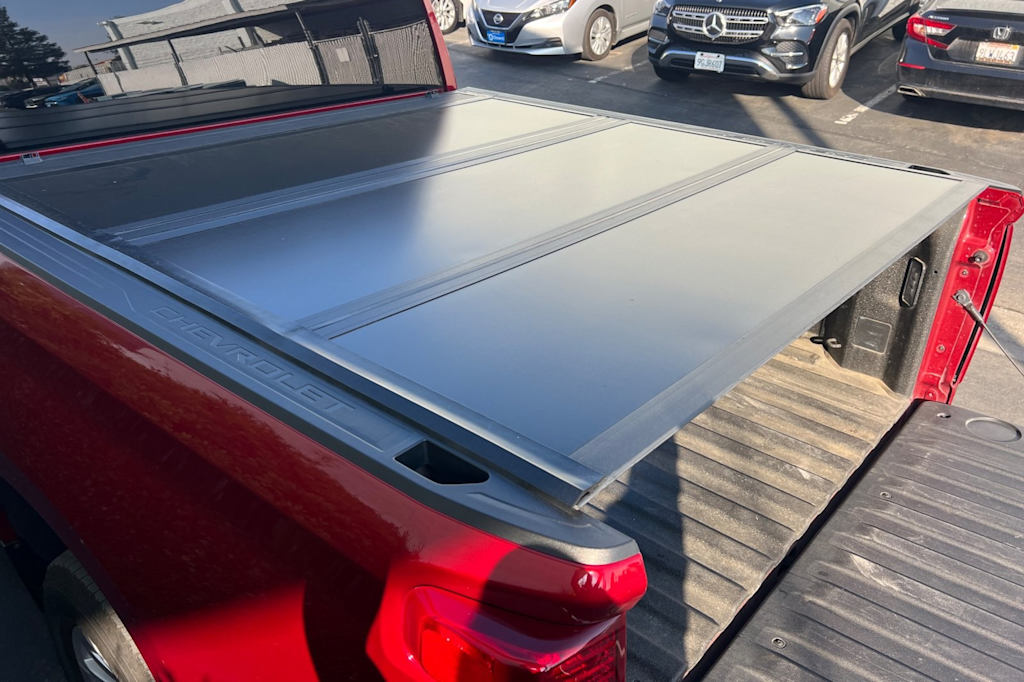 Thumbnail: 2022 Chevrolet Silverado 1500 - 23