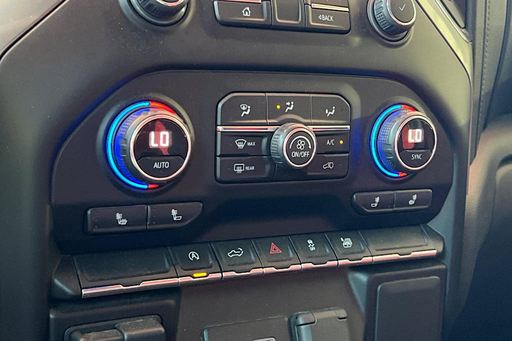 Thumbnail: 2021 Chevrolet Silverado 1500 - 24