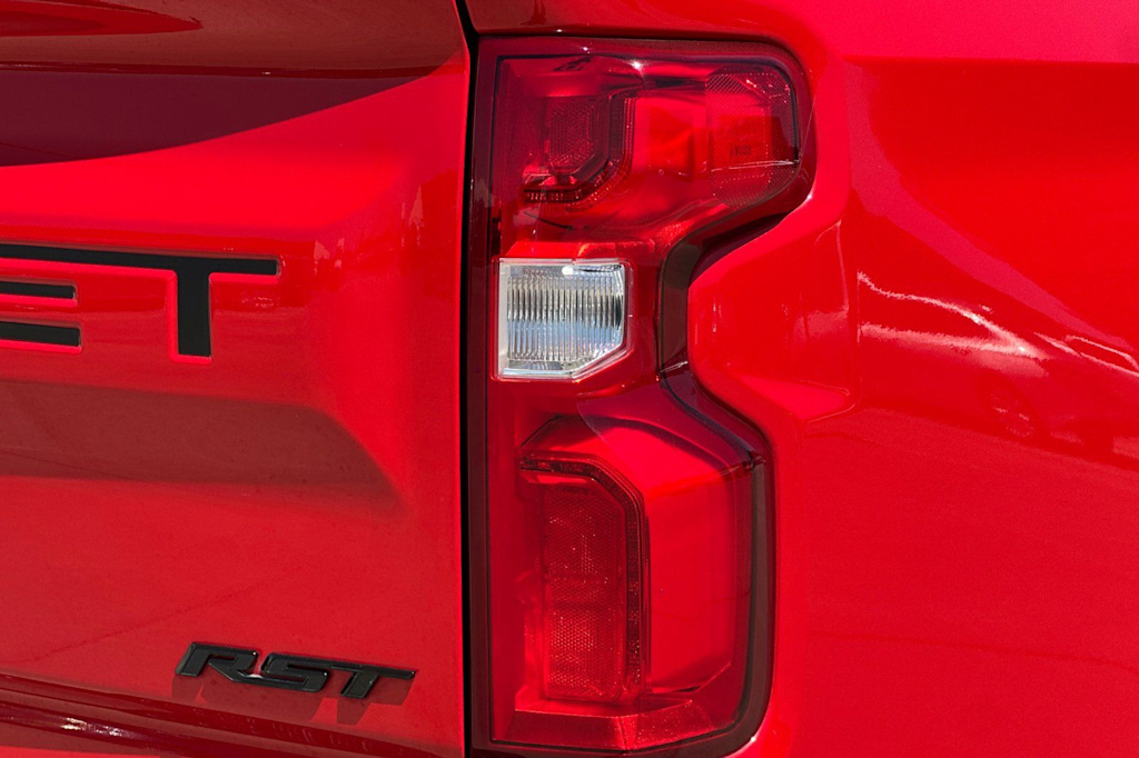 Thumbnail: 2021 Chevrolet Silverado 1500 - 34
