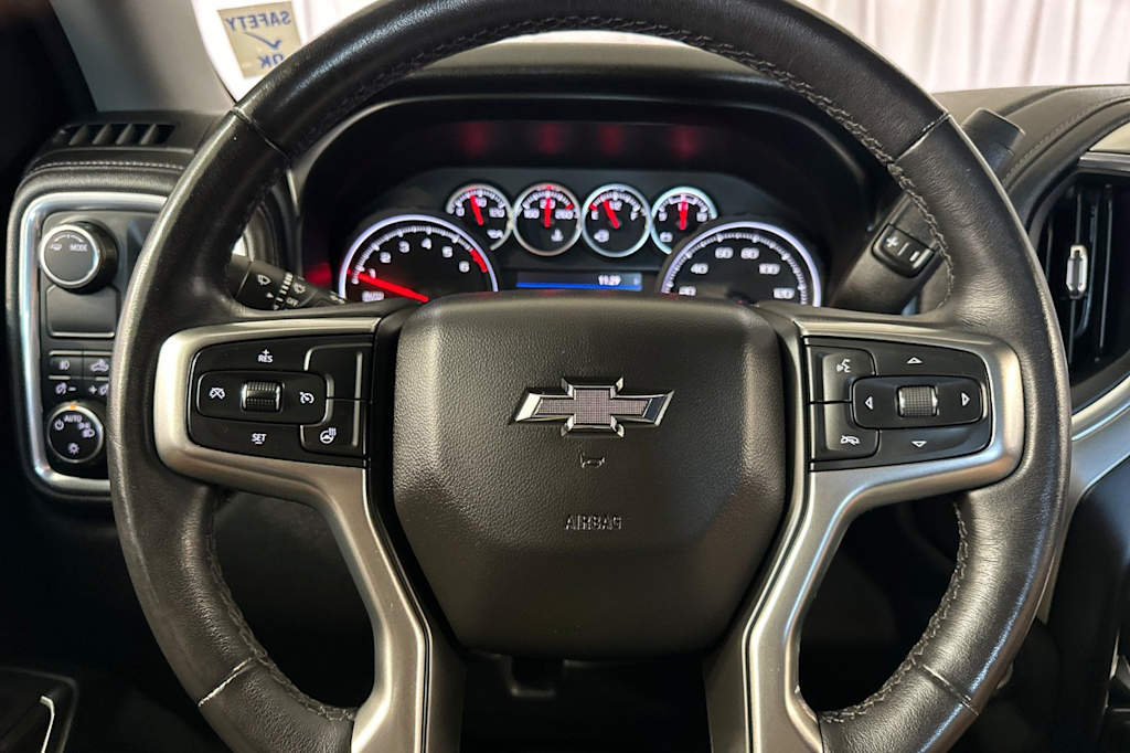 Thumbnail: 2021 Chevrolet Silverado 1500 - 29