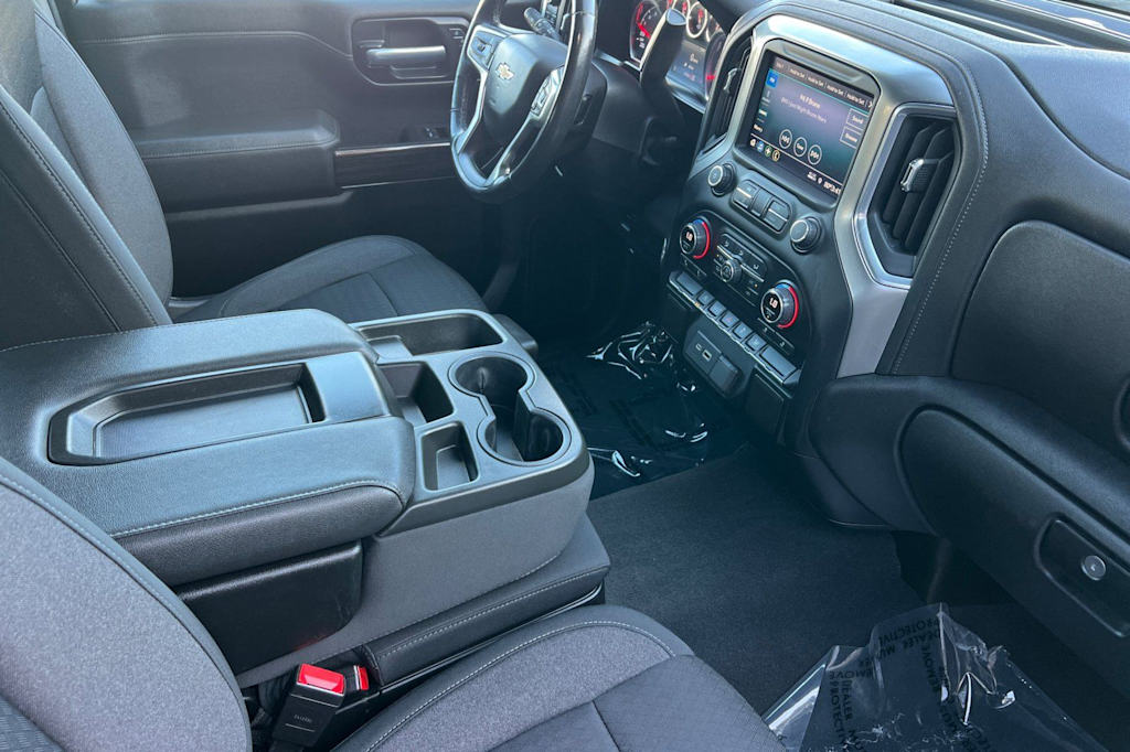 Thumbnail: 2021 Chevrolet Silverado 1500 - 12