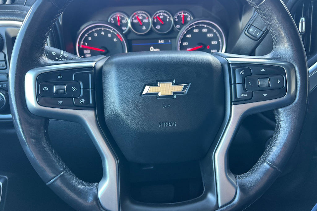 Thumbnail: 2021 Chevrolet Silverado 1500 - 30