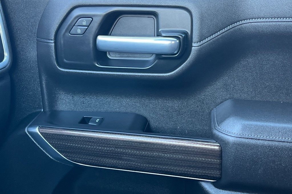 Thumbnail: 2021 Chevrolet Silverado 1500 - 25