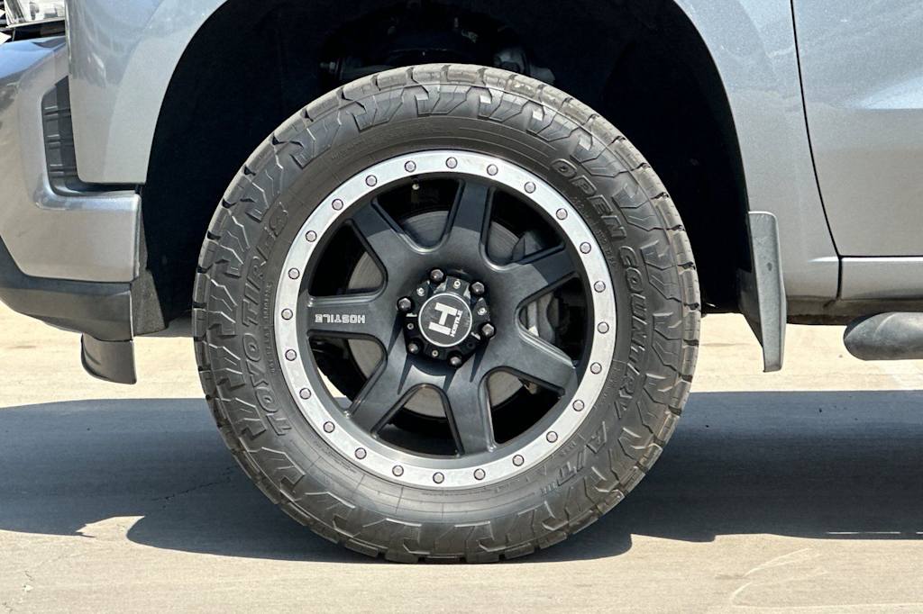 Thumbnail: 2019 Chevrolet Silverado 1500 - 8