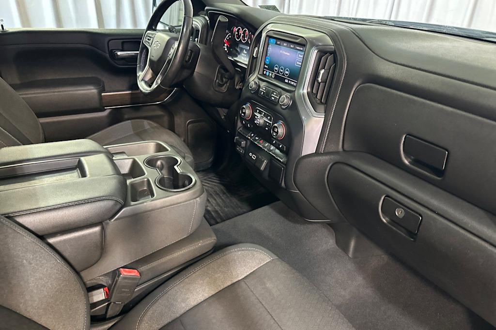Thumbnail: 2019 Chevrolet Silverado 1500 - 13