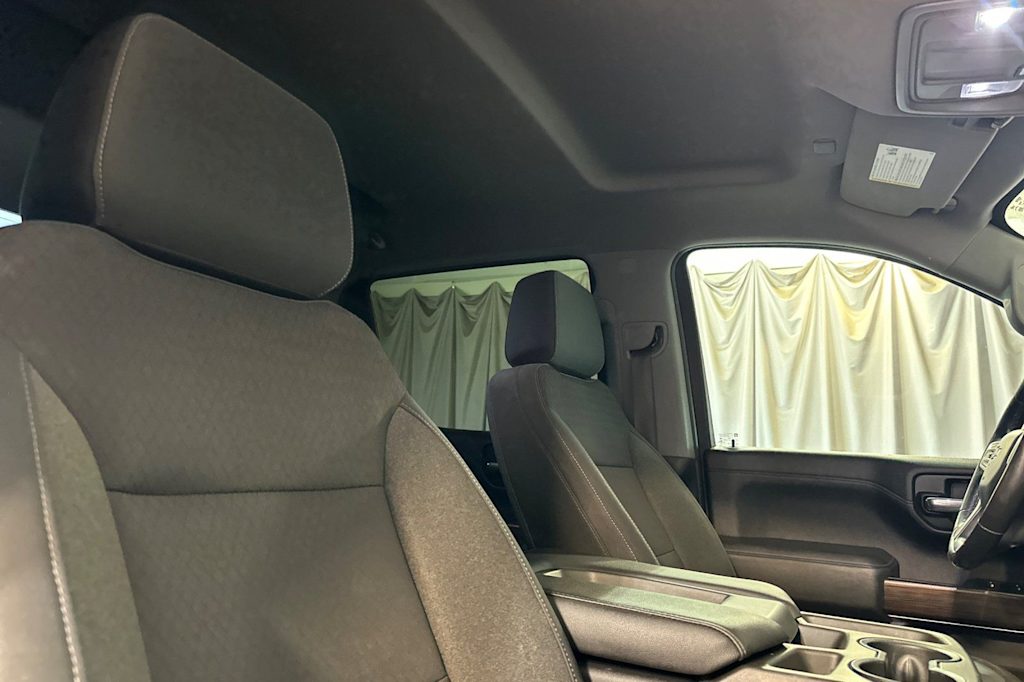 Thumbnail: 2019 Chevrolet Silverado 1500 - 10