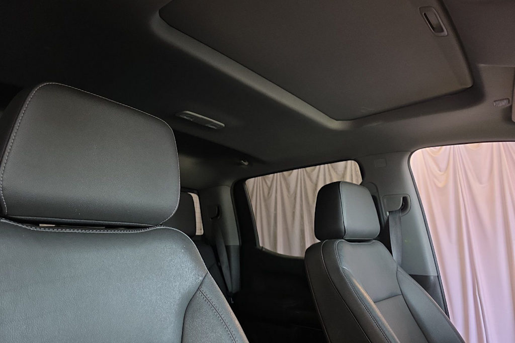 Thumbnail: 2021 Chevrolet Silverado 1500 - 21