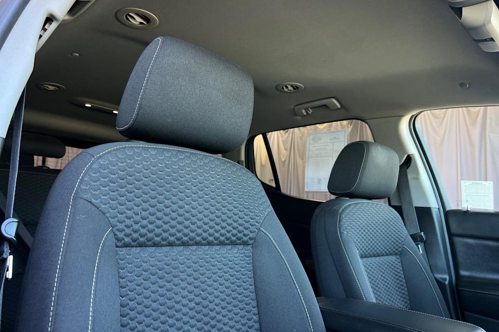 Thumbnail: 2018 GMC Acadia - 10