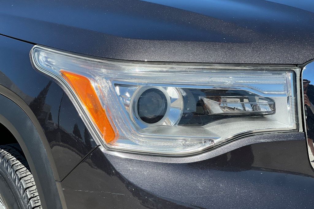 Thumbnail: 2018 GMC Acadia - 35
