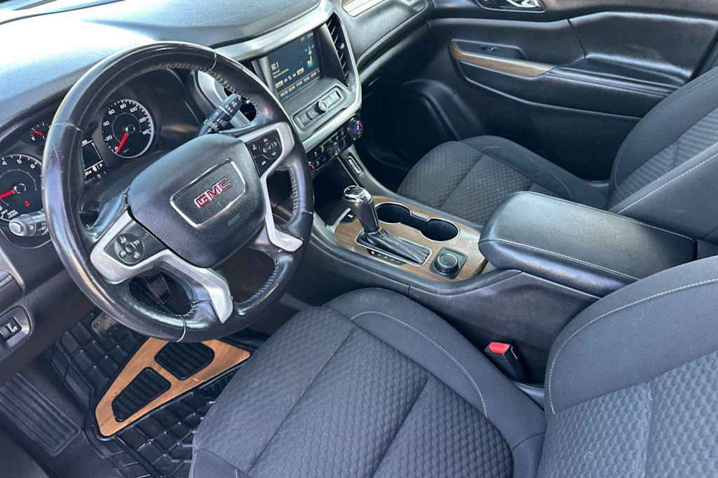 Thumbnail: 2018 GMC Acadia - 9