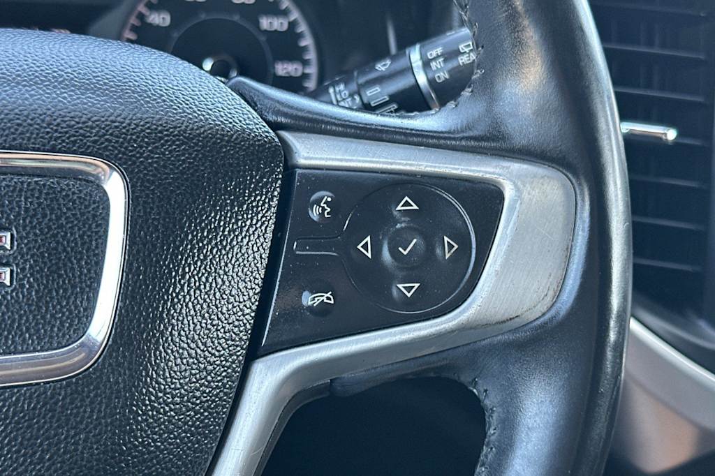 Thumbnail: 2018 GMC Acadia - 31