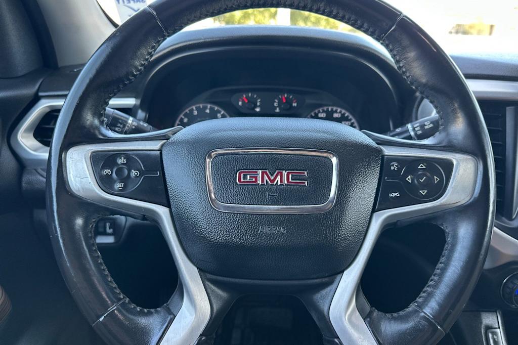 Thumbnail: 2018 GMC Acadia - 30