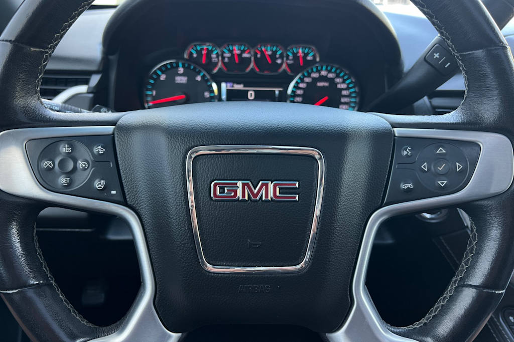 Thumbnail: 2019 GMC Yukon XL - 31