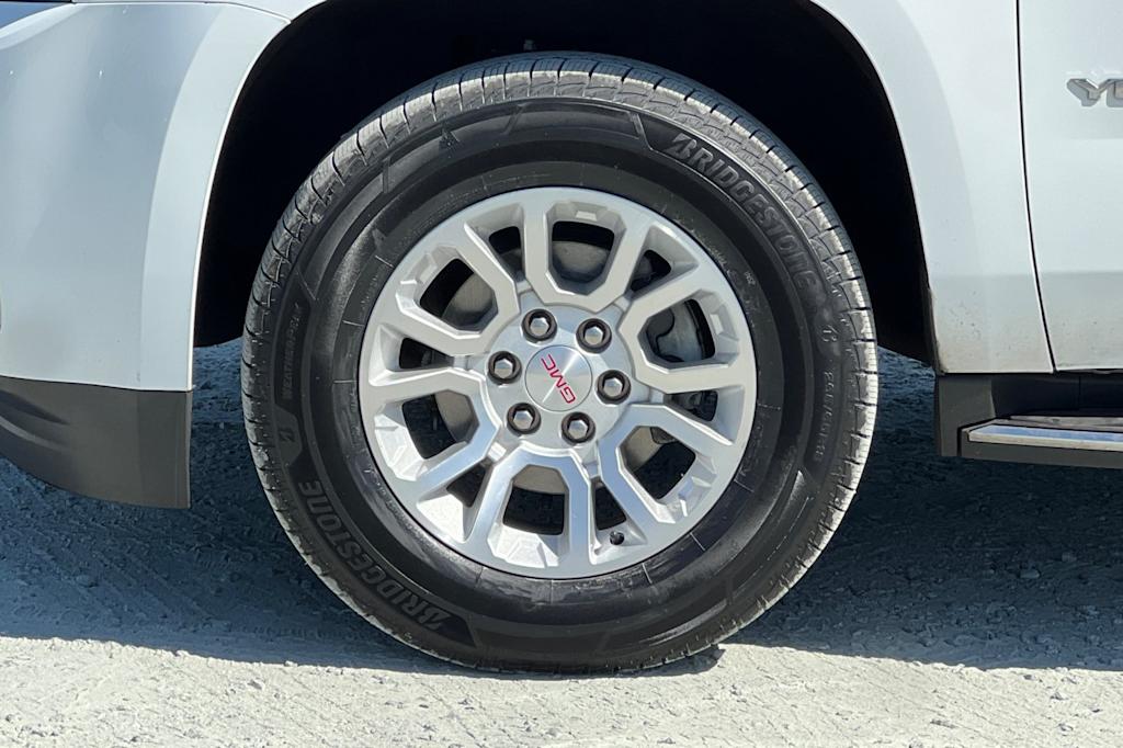 Thumbnail: 2019 GMC Yukon XL - 8
