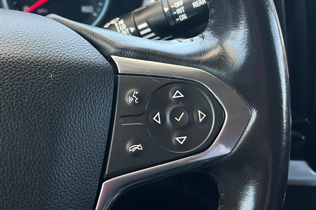 Thumbnail: 2020 Chevrolet Traverse - 34