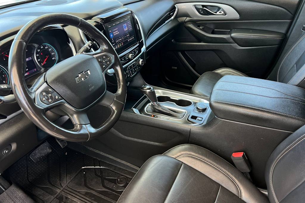 Thumbnail: 2020 Chevrolet Traverse - 9