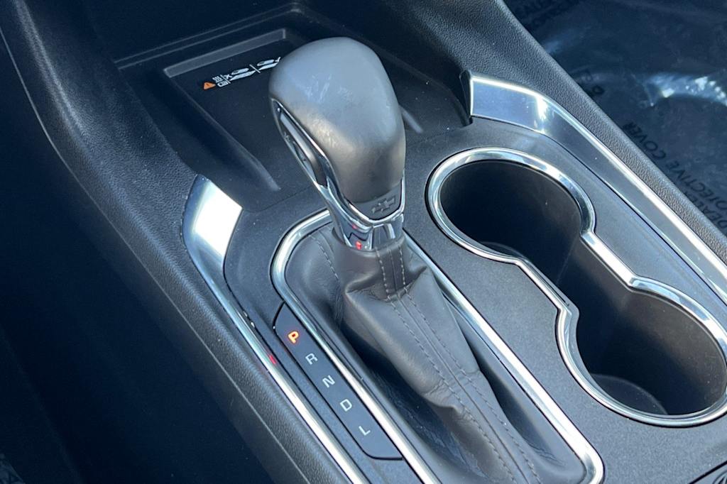 Thumbnail: 2023 Chevrolet Traverse - 15