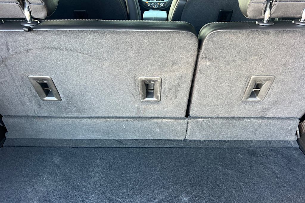 Thumbnail: 2023 Chevrolet Traverse - 25