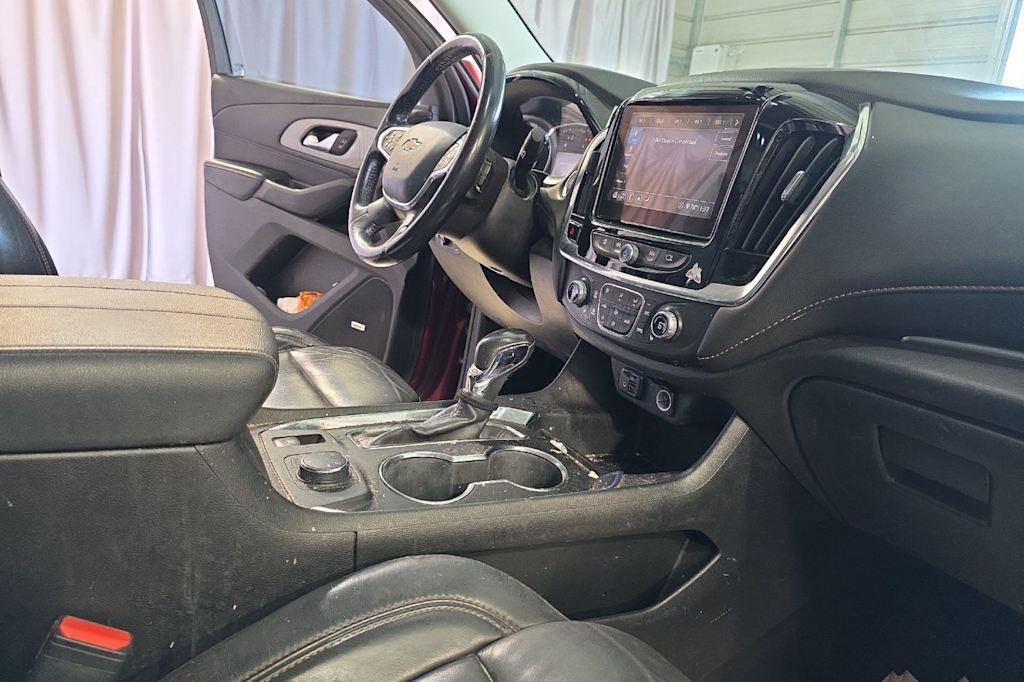 Thumbnail: 2021 Chevrolet Traverse - 13