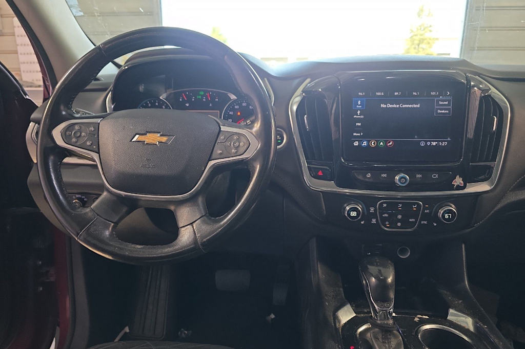 Thumbnail: 2021 Chevrolet Traverse - 2