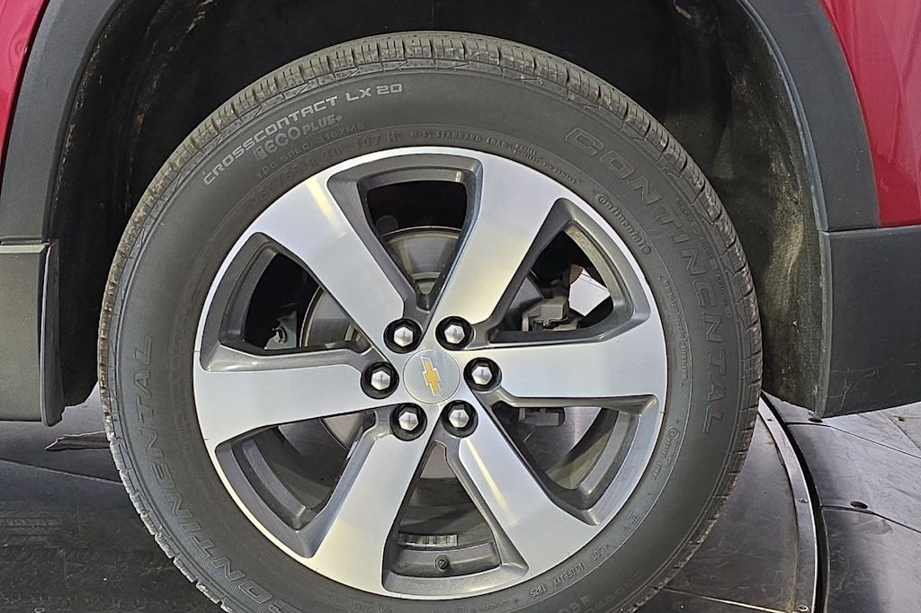 Thumbnail: 2021 Chevrolet Traverse - 8