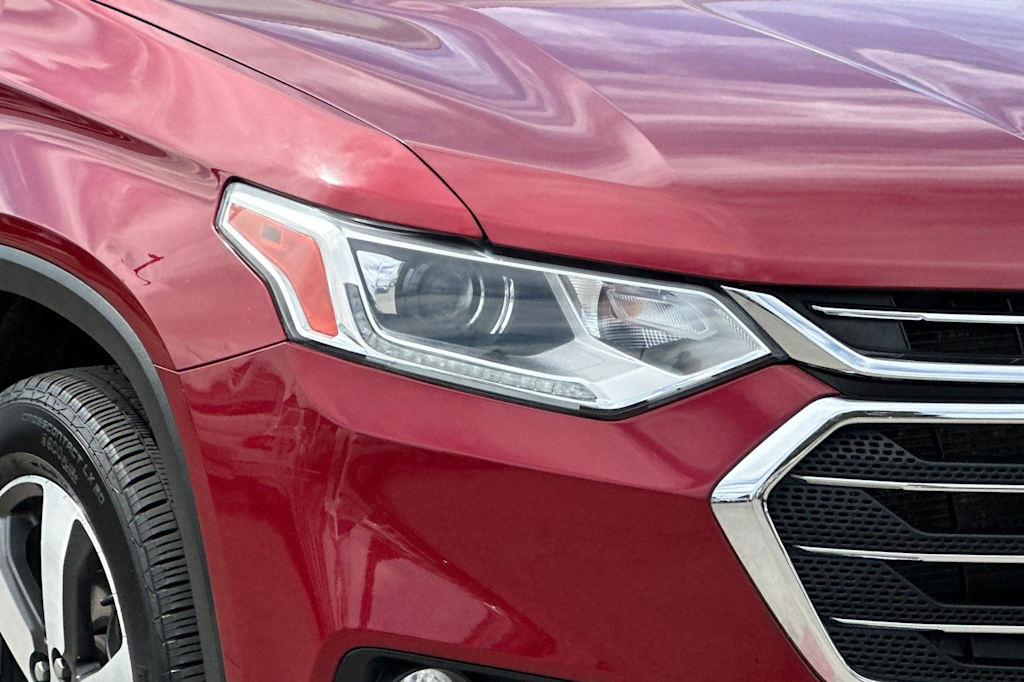 Thumbnail: 2021 Chevrolet Traverse - 34